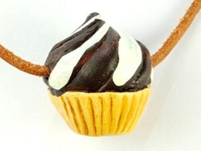 20 x 23mm Tan Cupcake with Brown and White Swirl Hand-painted Clay Bead | Natural Beads