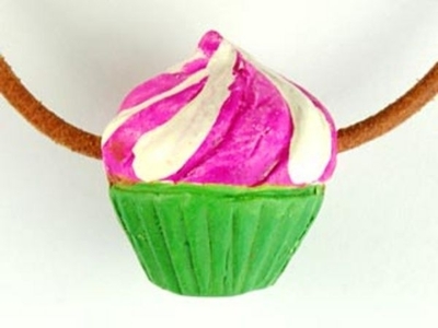20 x 23mm Green Cupcake with Pink and White Swirl Hand-painted Clay Bead | Natural Beads