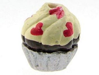 11 x 10mm Silver Cupcake Slice with Cream and Hearts Hand-painted Clay Bead | Natural Beads
