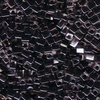 Image Miyuki cube 4mm crystal w/black color lined